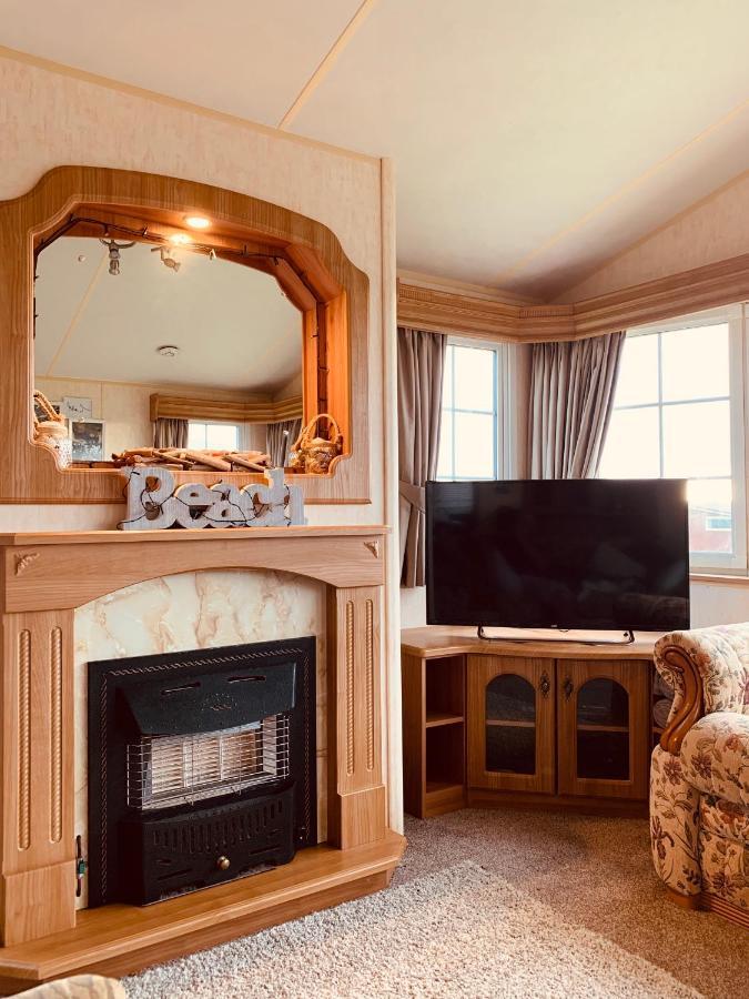 157 Amour Caravan Tywyn Exteriör bild