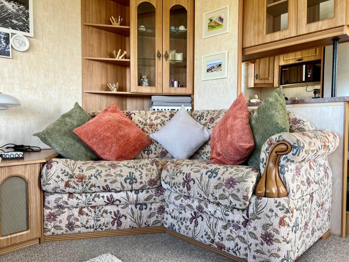 157 Amour Caravan Tywyn Exteriör bild